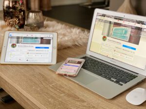 Beauty and Wellness Romana Facebook MacBook iPad en iPhone