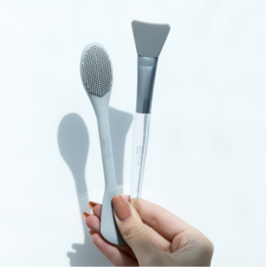 masker kwast - siliconen masker kwast - siliconen exfoliating brush - nouvital cosmetics brush set - beauty and wellness romana - nederland - belgie